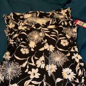 Black and white blouse large